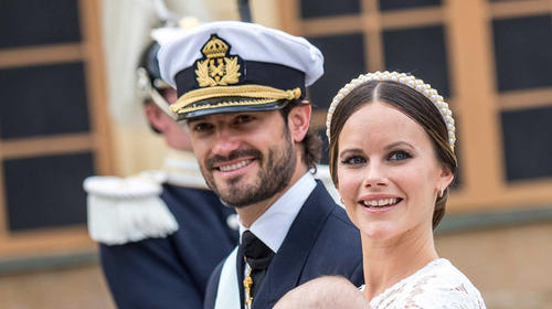 Princesa sorprende con labores de limpieza en hospital de Covid