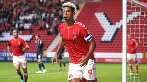 Lyle Taylor, el cobrador de penales más frío del mundo