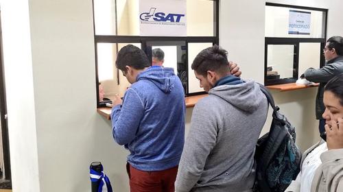 SAT habilita ventanilla en CGC para registrar t&iacute;tulos de la U