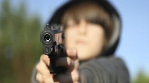 Ni&ntilde;o de 12 a&ntilde;os dispara a su maestra y compa&ntilde;eros en M&eacute;xico