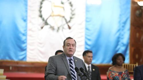 Giammattei acude a la CC para regularizar Convenio 169 de la OIT