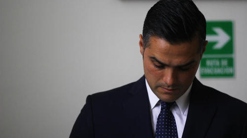 Luis Hernández Azmitia estaría en la lista de políticos sin VISA