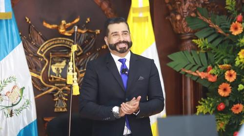 Neto Bran "coqueteó" con Sandra, pero ahora elogia a Giammattei