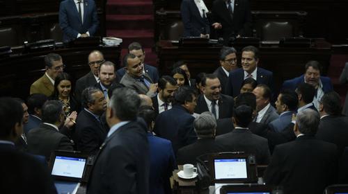 Diputados se reparten las comisiones en su primera reunión