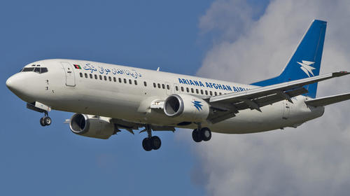 Avi&oacute;n con pasajeros se estrella en Afganist&aacute;n 