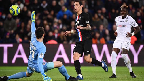 Magistral gol de Ángel Di María en la goleada del PSG