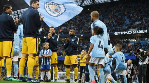 Los indignantes precios para salir "de la mano" con las estrellas