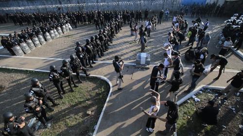 As&iacute; fue frustrada fiesta del D&iacute;a del Cari&ntilde;o en "El Infiernito"