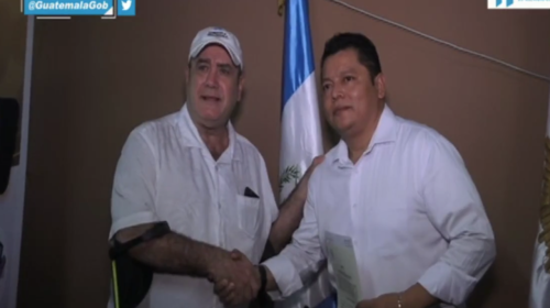 Giammattei a nuevo gobernador: "No me vaya a fugar información"