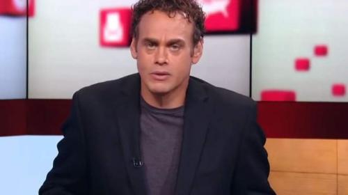 Faitelson arremete contra Comunicaciones por “lluvia” de patadas 