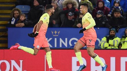 Ag&uuml;ero falla un penal, pero el City consigue el triunfo