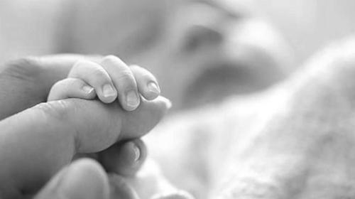 Fallece bebé de 1 año que padecía de Covid-19