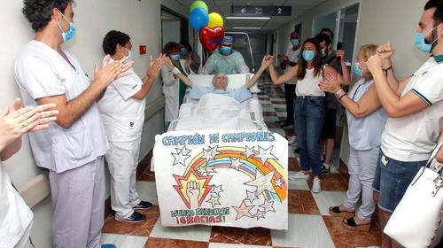 Abuelo supera el Covid-19 tras 101 d&iacute;as en intensivo de Espa&ntilde;a