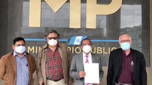 Diputado, campesinos y juristas denuncian a magistrados de la CSJ