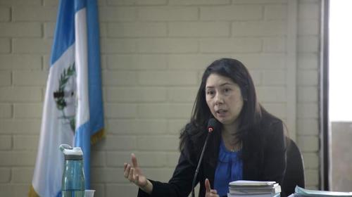 Jueza Aifán acude a la CC para detener antejuicio en su contra