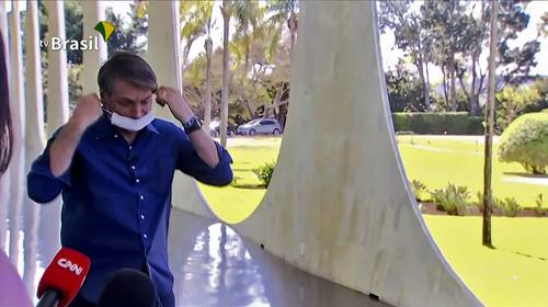 Demandarán a Jair Bolsonaro por delito contra la salud pública