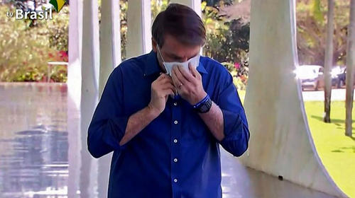 Bolsonaro publica video tomando hidroxicloroquina por Covid-19