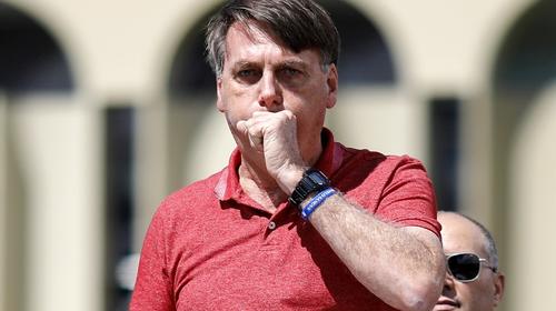 Bolsonaro dice que está muy bien y exalta a la hidroxicloroquina
