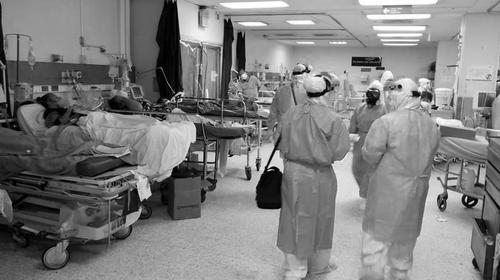 "¿Dónde está mi madre?", suplica una joven al San Juan de Dios