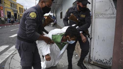 Sistema Penitenciario se pronuncia por fotos de reo arrastrado