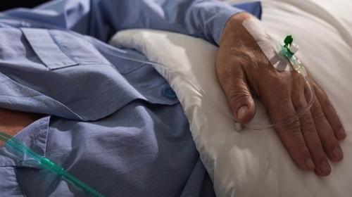 Muere por Covid-19 luego que su nieta asistiera a una fiesta