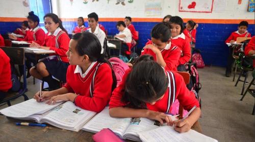 Clases en colegios, escuelas y universidades siguen suspendidas