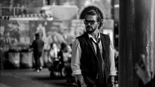 Arjona revela en una charla virtual más de su disco "Blanco" 