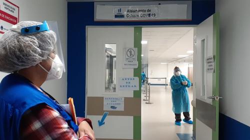 El 20% del personal de hospital de Villa Nueva est&aacute; en cuarentena