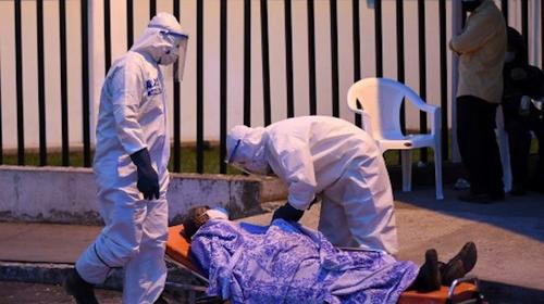 Más de 200 médicos y personal de Salud se han contagiado de Covid