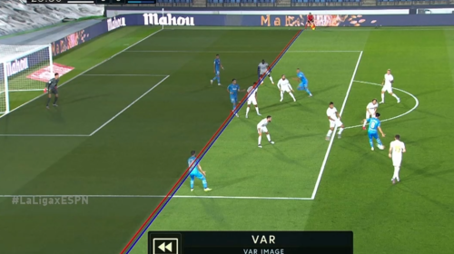 VAR anula el gol del Valencia contra el Real Madrid