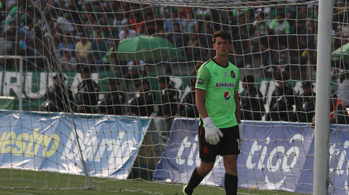 Municipal despide a Hagen y anuncia a su nuevo portero