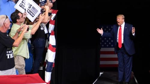 Usuarios de TikTok habr&iacute;an boicoteado el mitin de Trump