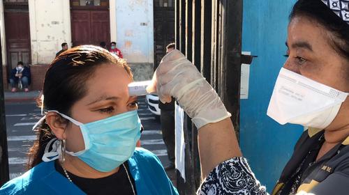 Ministra ordena auditoría por desfase en cifras del Covid-19