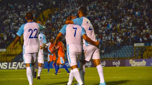 FIFA aplaza eliminatorias de septiembre en Concacaf