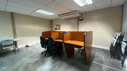 Polémica entre diputado y médica de call center de Seguro Escolar