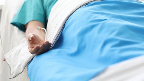 Una persona se desploma en IGSS de Escuintla por posible Covid-19