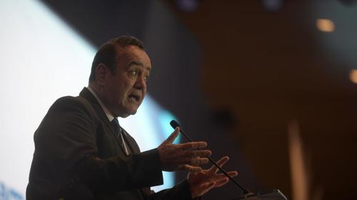 Gobierno acatará fallo de la CC sobre Ley de ONG