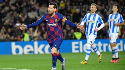 Polémica: el VAR salva al Barcelona ante la Real Sociedad