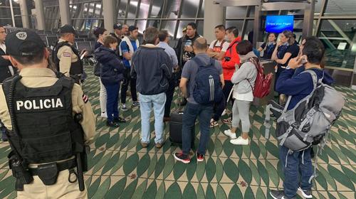 Los guatemaltecos varados en Costa Rica por cierre de fronteras