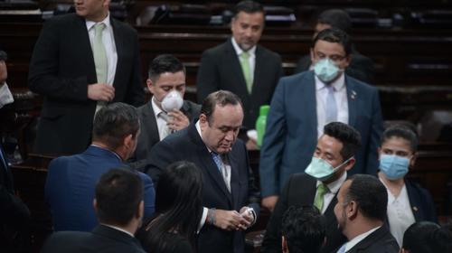 Giammattei confirma que ya hay siete contagiados de coronavirus