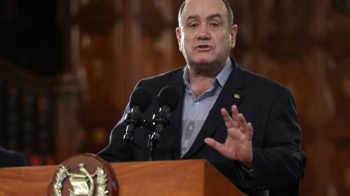 Presidente hace llamado a hacer ayuno este sábado por Covid-19