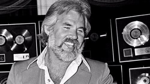 Muere Kenny Rogers, la estrella de la m&uacute;sica "country"