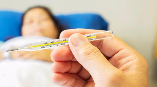 La forma correcta de tomar la temperatura corporal 