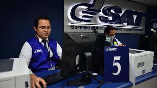 Sindicato de SAT pide "Bono de Riesgo" de Q10 mil