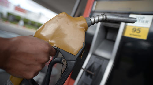 Cámara de Comercio pide aumentar impuesto al combustible