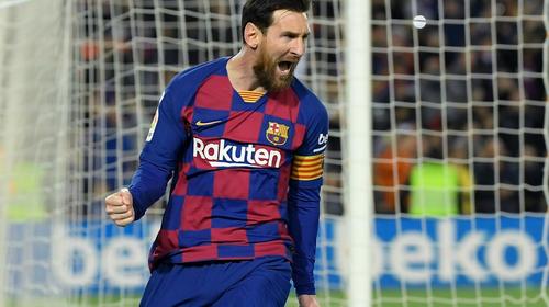 Messi anuncia que jugadores del Bar&ccedil;a aceptan rebaja de salario