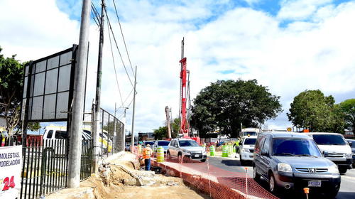 Municipalidad reinicia trabajos en pasos a desnivel en dos zonas