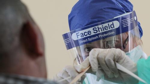 Cifra de contagiados por Covid-19 llega a 832