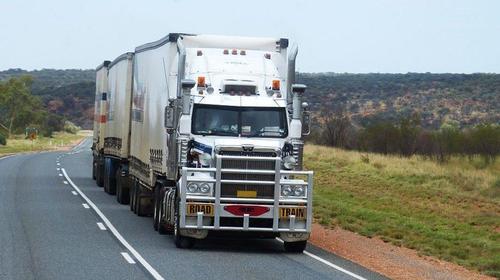 El Salvador: rechazan medidas tomadas contra transporte pesado 