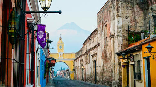 Muni de Antigua anuncia cambio de sentido en algunas vías 